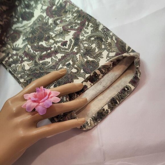 Not Guilty. Women's Multicolored Jeans, Size 9?10. Not Worn - Picture 10 of 10